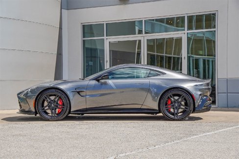 New 2026 Aston Martin V8 Vantage Coupe image 21
