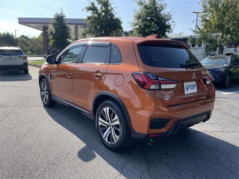 Used 2022 Mitsubishi Outlander Sport SE image 5