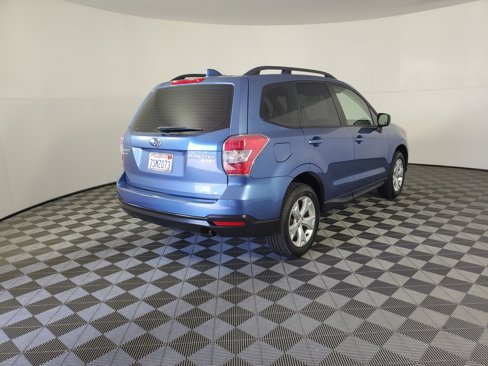 Used 2016 Subaru Forester 2.5i w/ Alloy Wheel Package image 4