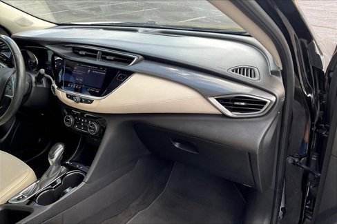 Used 2021 Buick Encore GX Select image 17