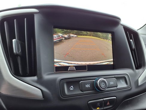 Used 2022 GMC Terrain SLE image 19