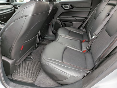 Used 2024 Jeep Compass Trailhawk image 26