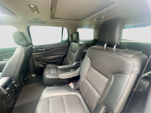 Used 2018 GMC Acadia SLT image 28
