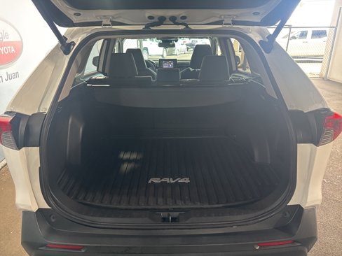 Used 2019 Toyota RAV4 LE image 24