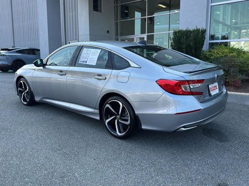 Used 2022 Honda Accord Sport image 3