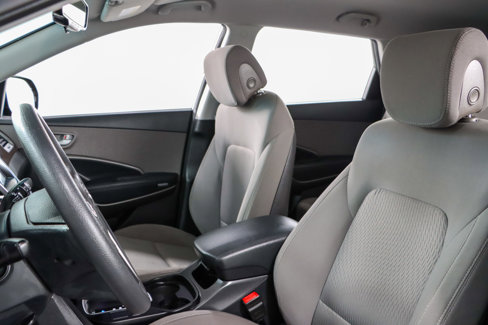 Used 2017 Hyundai Santa Fe SE image 22