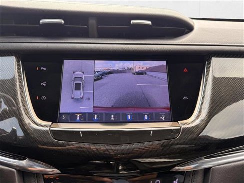 Used 2020 Cadillac XT6 Sport image 27