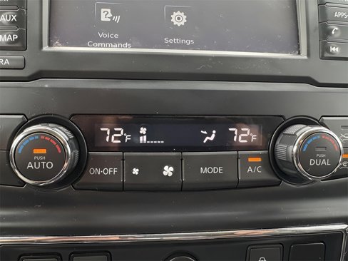 Used 2018 Nissan Titan PRO-4X image 11