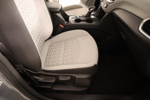 Used 2024 Chevrolet Equinox LS w/ LS Convenience Package image 12