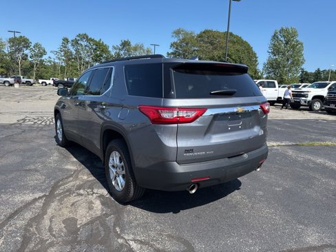 Used 2020 Chevrolet Traverse LT w/ Driver Confidence II Package image 7