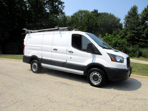 Used 2017 Ford Transit 250 130 Low Roof image 3