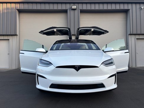 Used 2022 Tesla Model X image 6