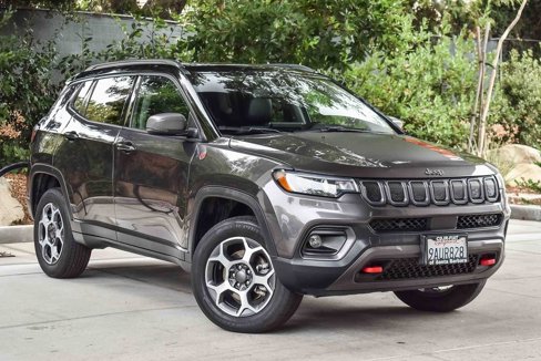 Used 2022 Jeep Compass Trailhawk w/ Sun and Sound Group image 1