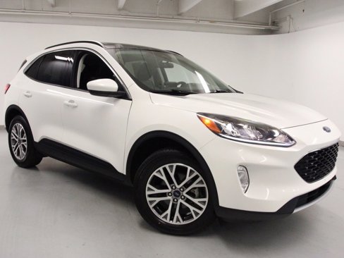 Used 2022 Ford Escape SEL w/ Technology Package image 4