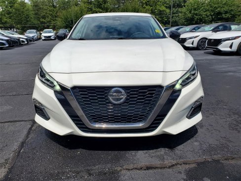 Certified 2020 Nissan Altima 2.5 SR w/ Premium Package image 9