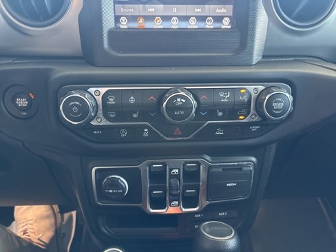 Used 2020 Jeep Gladiator Sport w/ Quick Order Package 24S image 16