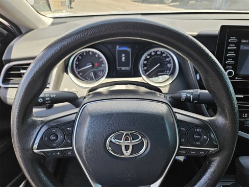 Used 2023 Toyota Camry LE image 18
