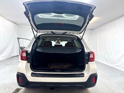 Used 2019 Subaru Outback 2.5i Touring image 31
