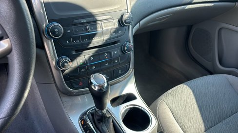 Used 2015 Chevrolet Malibu LS image 20