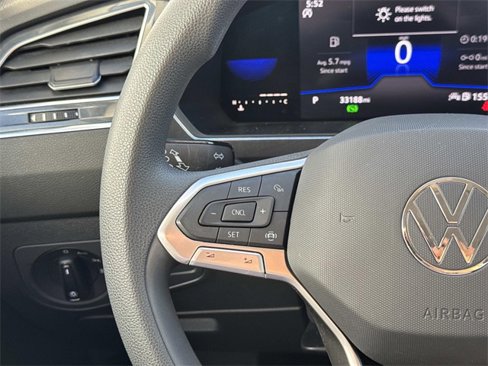 Certified 2022 Volkswagen Tiguan S image 15