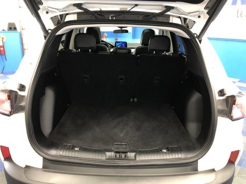 Certified 2022 Ford Escape SEL w/ Technology Package image 29