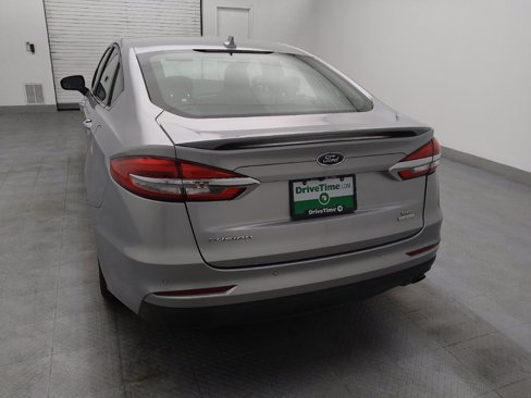 Used 2020 Ford Fusion SE w/ Equipment Group 151A image 6