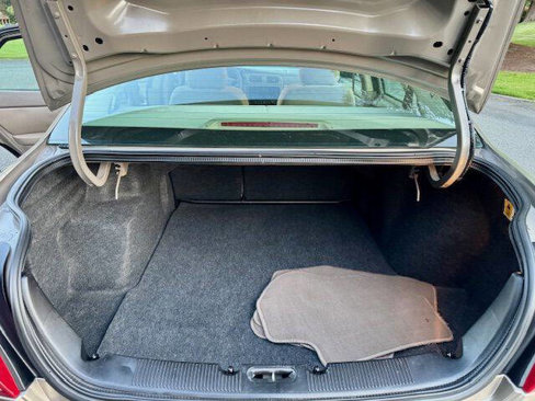 Used 2003 Ford Taurus SES image 27