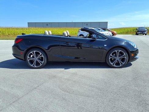 Used 2018 Buick Cascada Premium image 9