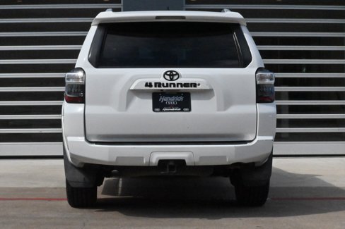 Used 2017 Toyota 4Runner SR5 image 8