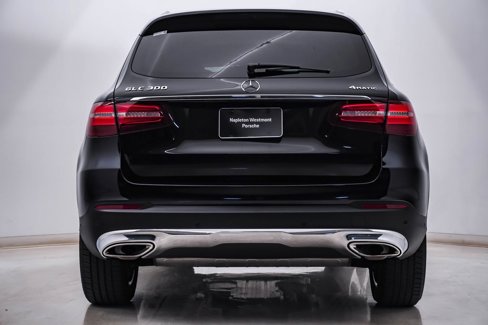Used 2018 Mercedes-Benz GLC 300 4MATIC image 7