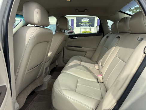 Used 2008 Chevrolet Impala LT w/ Luxury Edition Package image 10