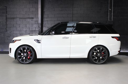 Used 2020 Land Rover Range Rover Sport HST image 3