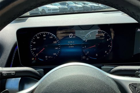 Certified 2021 Mercedes-Benz GLB 250 4MATIC image 9