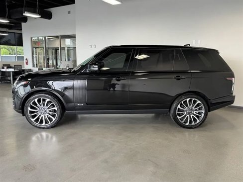 Used 2018 Land Rover Range Rover Long Wheelbase Supercharged image 4