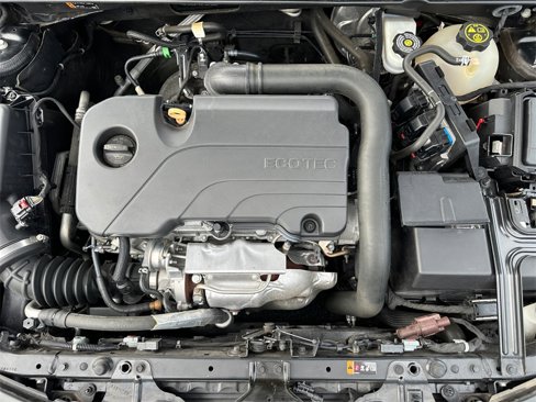 Used 2021 Chevrolet Malibu LS w/ Driver Confidence Package II image 19