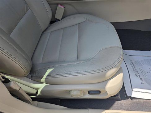 Used 2015 Ford Taurus SEL w/ Equipment Group 201A image 35