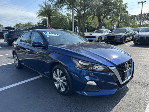 Used 2022 Nissan Altima 2.5 S image 9