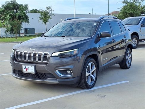 Used 2021 Jeep Cherokee Limited image 9