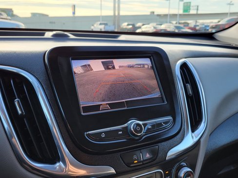 Used 2023 Chevrolet Equinox LT image 27