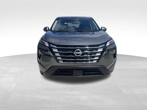 Used 2024 Nissan Rogue SV image 4