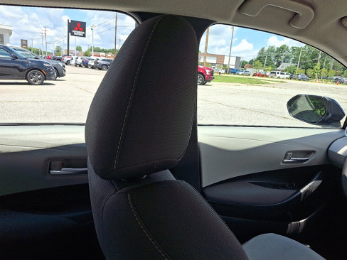 Used 2020 Toyota Corolla LE image 13
