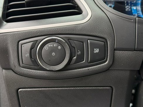 Used 2023 Ford Edge SEL image 34