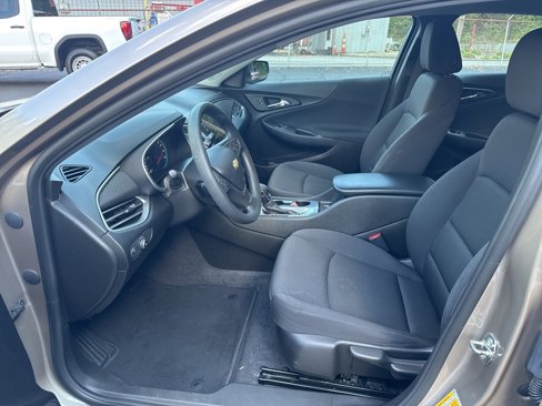 Certified 2022 Chevrolet Malibu LS image 9