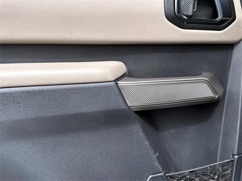 Used 2022 Ford Bronco Wildtrak image 11