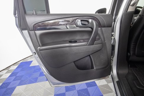 Used 2017 Buick Enclave Leather image 16