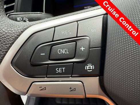 Used 2022 Volkswagen Jetta Sport image 13