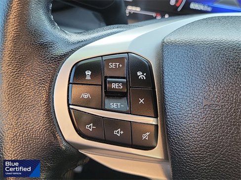 Certified 2022 Ford Explorer XLT w/ Equipment Group 202A image 6
