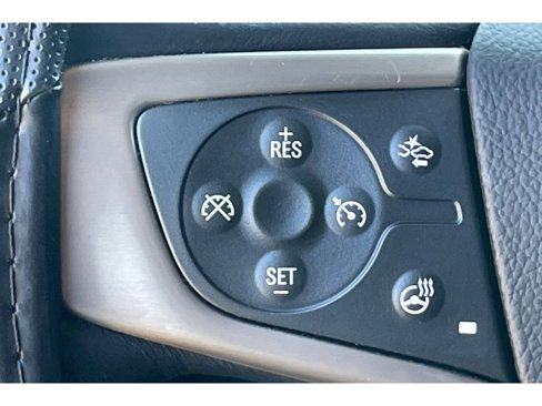 Used 2016 GMC Yukon XL Denali w/ Open Road Package image 35