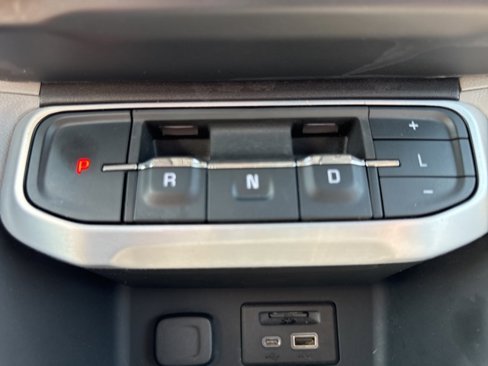 Used 2021 GMC Acadia SLT image 19