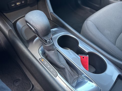 Certified 2022 Chevrolet Malibu LS image 24